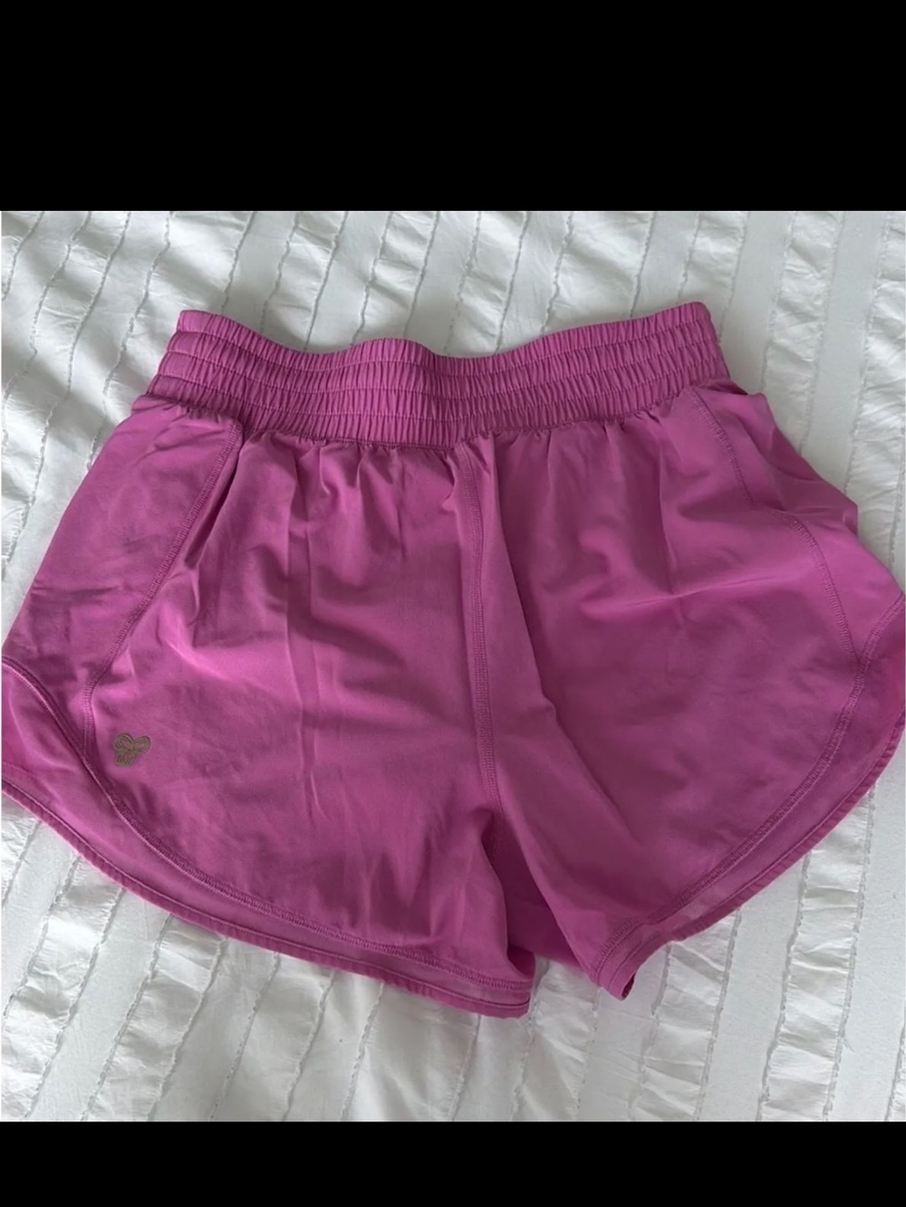Aritzia Women's Bright Magenta Athletic Shorts